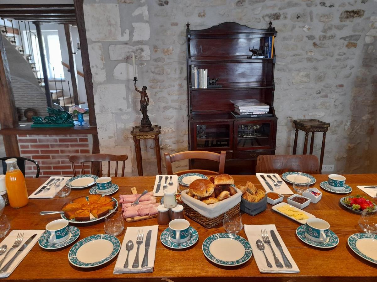 Bed and Breakfast Aux Sources De Ouanne Esterno foto