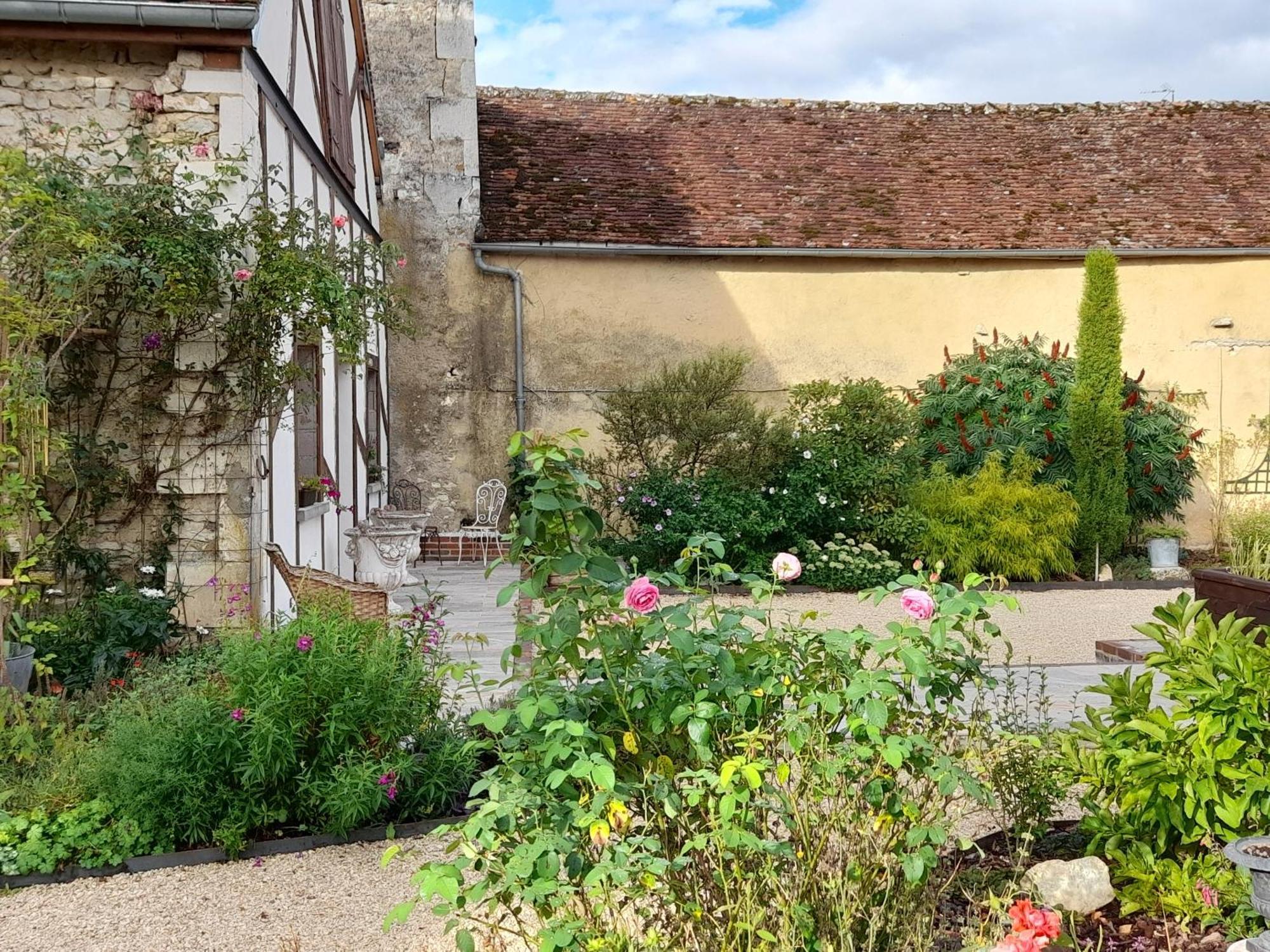 Bed and Breakfast Aux Sources De Ouanne Esterno foto